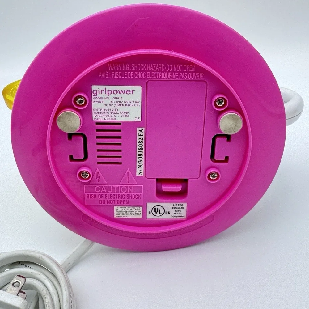 RARE VTG Y2K Sanrio Girl Power Tea Cup Alarm Clock Radio Nightlight Hello Kitty